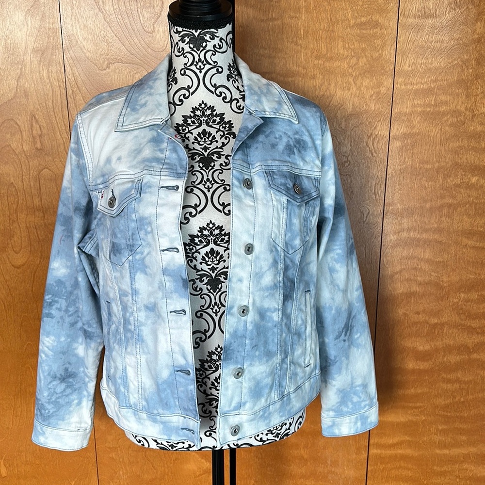 “Love Denim” Jackets by Ellen DeGeneres.